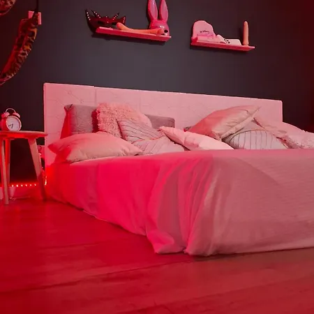 Apartment Pink Bdsm Apartment Lalka Milosci