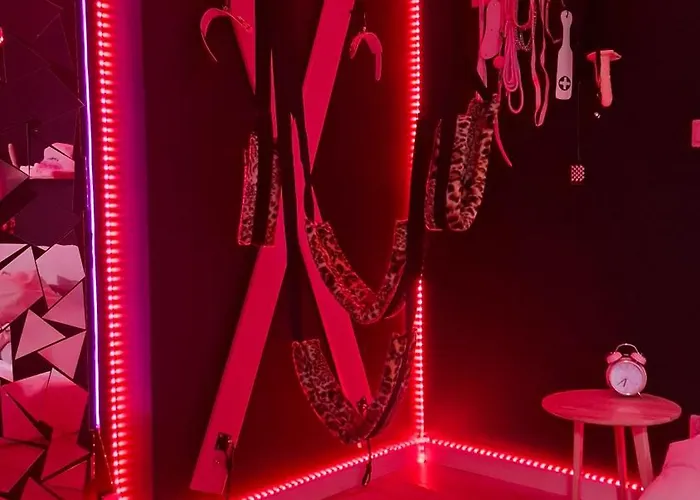 شقة Pink Bdsm Apartment Lalka Milosci